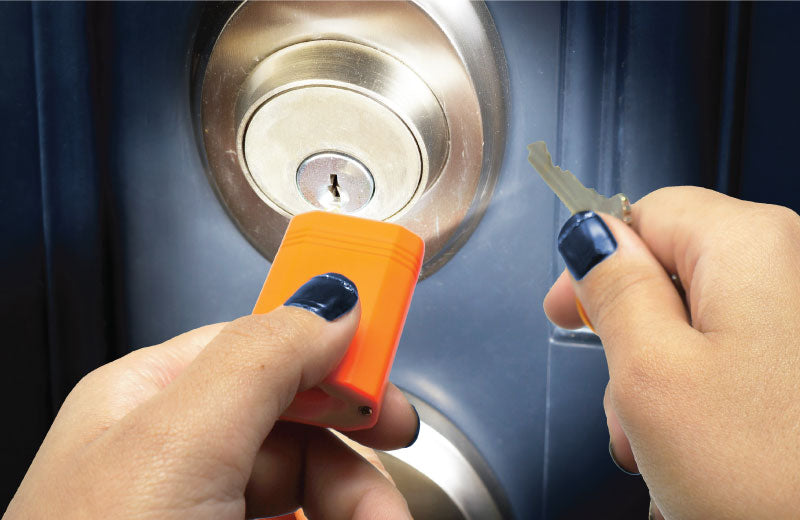 Clik-Light Keytag with Carabiner